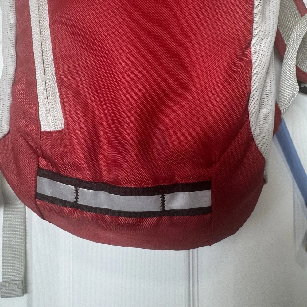 Ridgeway by Kelty Monarch 5L Hydration Backpack Red Gray with Bladder Running